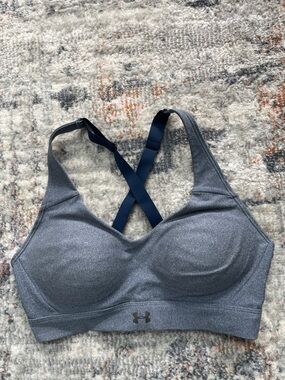 Under Armour Heather Gray Cross-Back Padded Sports Bra with Navy Straps